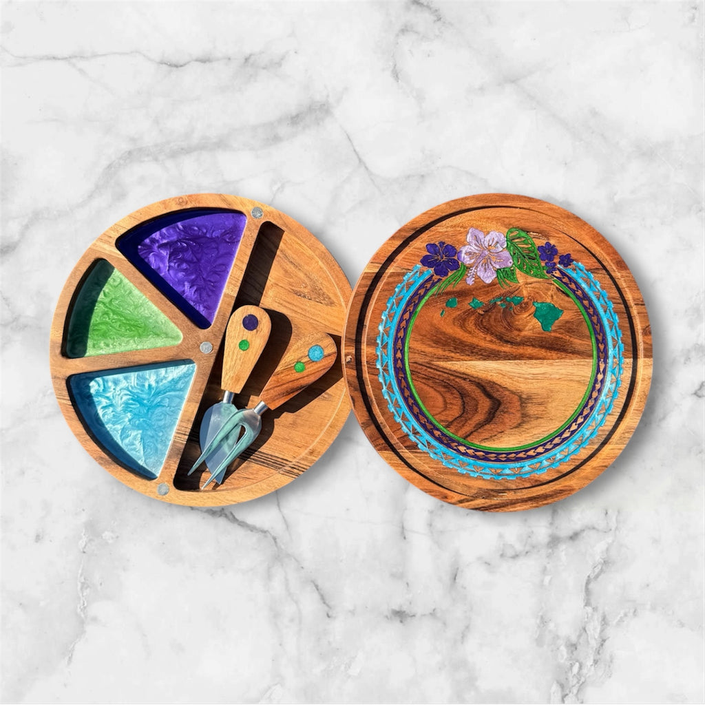 Hawaiian Islands Lei Charcuterie Board